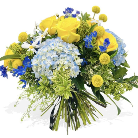 Sunny Skies Bouquet With Roses and Hydrangeas